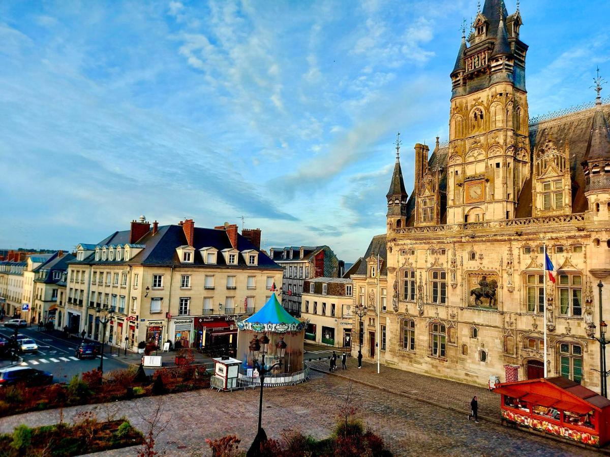 Appartement Exceptionnel En Ultra Centre Ville Compiègne Kültér fotó